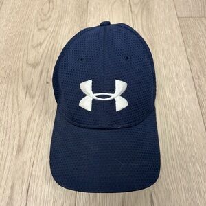 Under Armour Men’s Blitzing II Stretch Fit Navy Blue Hat
